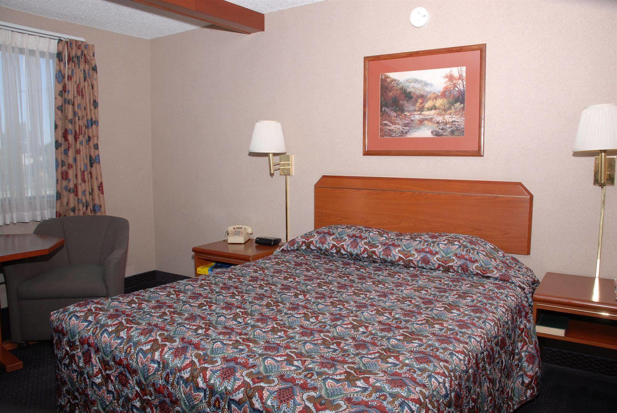Redmond Inn Luaran gambar
