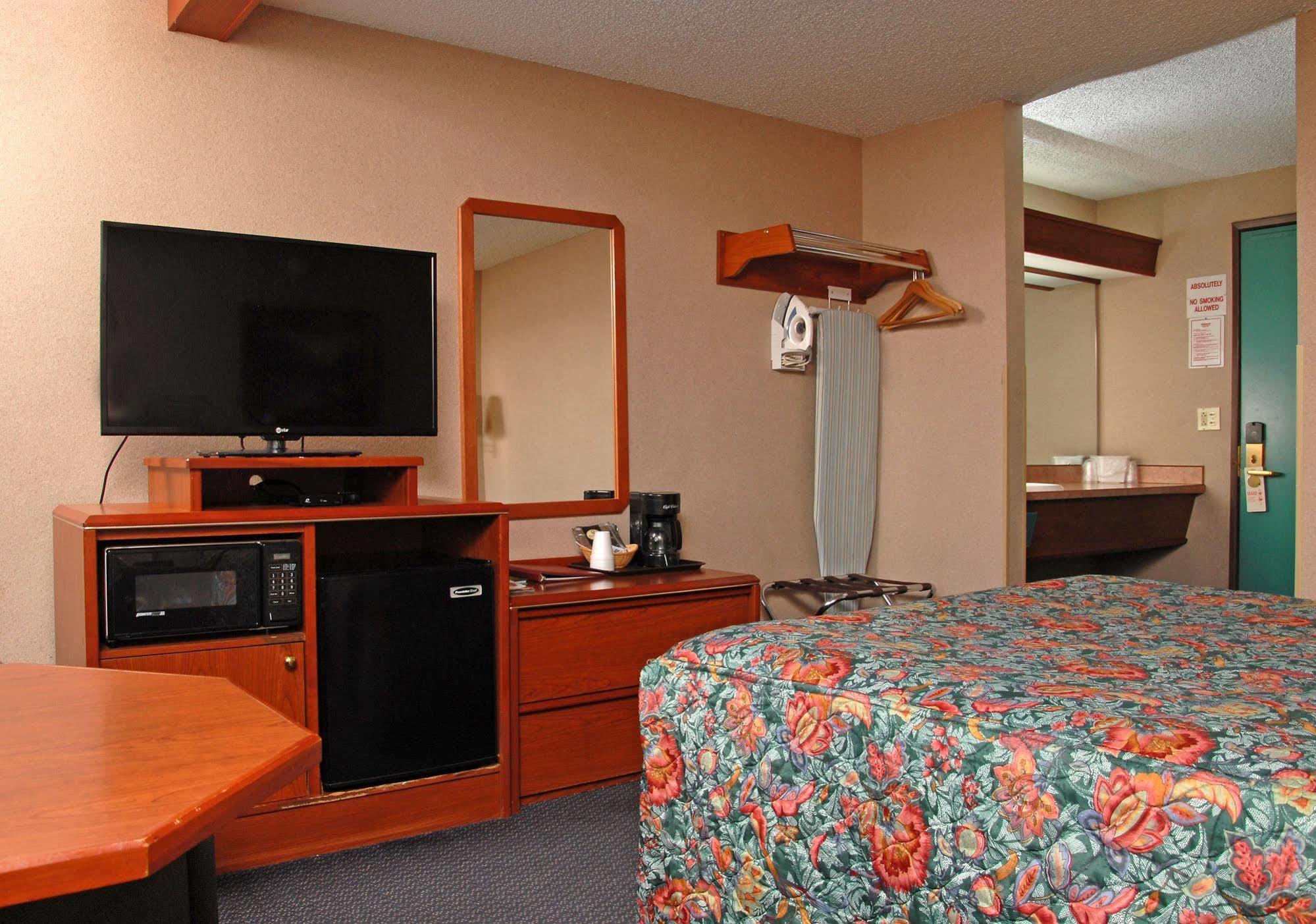 Redmond Inn Luaran gambar